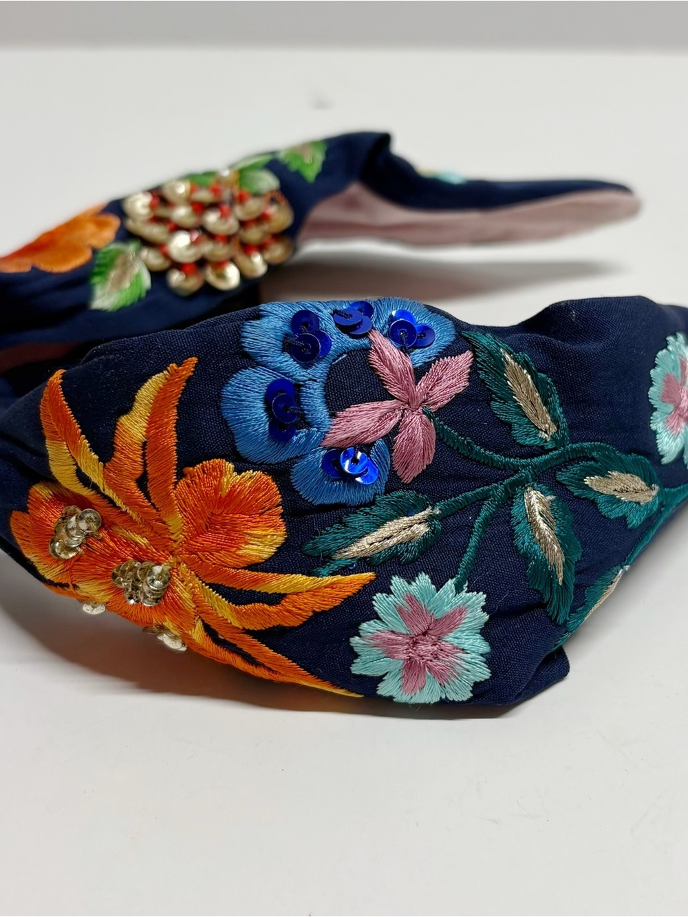 Embroidered Floral Padded Headband in Navy Blue